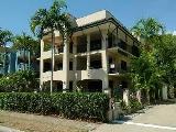 Cairns holiday apartment in Australia - Queensland beachfront vacation apartment