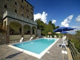 Lo Scricciolo Apartments in Tuscany holiday rental