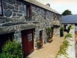 Barmouth holiday apartments in Snowdonia - Wales romantic barn conversions
