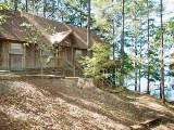 Waterfront Toledo Town vacation lodge - Rustic Louisiana holiday homes