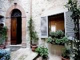 Todi holiday apartment - Italy vacation in Umbria