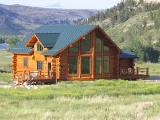 Montana cabin vacation home on Stillwater river - Beartooth log cabin in Nye