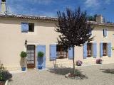 Cognac holiday cottage rental - French self catering Poitou-charentes cottage