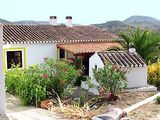 Algarve holiday farmhouse in Aljezur - Self catering village holiday home