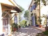 Holiday Farmhouse in the Tuscan hills - Vacation home near Florence and Pisa