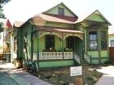 Victorian townhouses of Santa Barba holiday letting