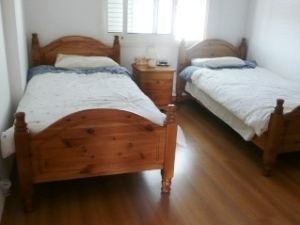 Twin bedroom