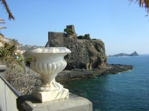 Aci Castello - near the house 