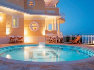 Crete luxury holiday villa with pool