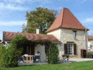 Dordogne holiday Pigeonnier in Eymet