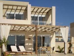 Holiday villa in Lindos with pool