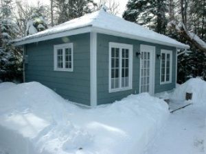 Studio Cottage in December