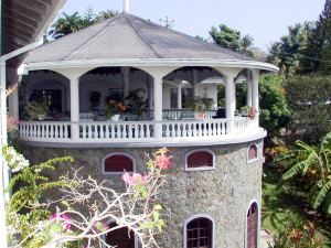 Tobago vacation villa near Mt Irvine