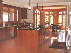 Kitchen to breakfast nook