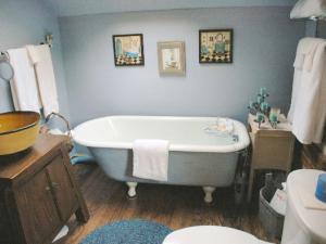 Bathroom with claw foot tub