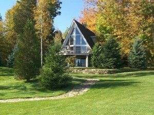 Ontario vacation house on Georgian Bay