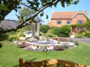 Water Feature by side of Oak