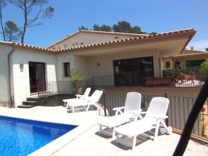 Begur south facing holiday villa