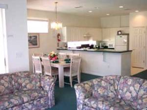 Kitchen & dining table