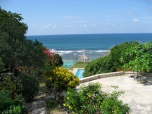 Patio to pool and sea