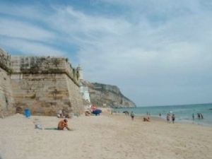 Sesimbra holiday apartment rental