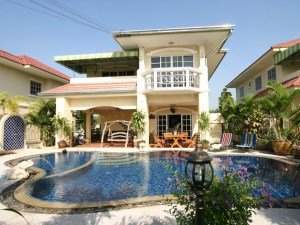 Pattaya holiday villa rental in Thailand