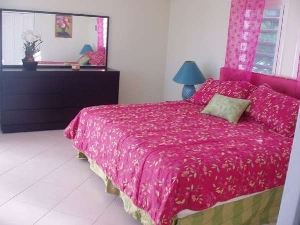 Bedroom overlooking the ocean