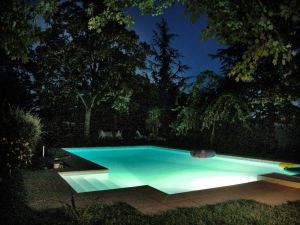 FOR A MID NIGHT BATH