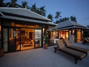 Vacation in Koh Samui beachfront viilla