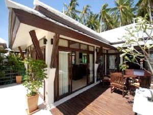 Outdoor dining area