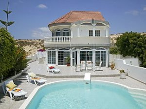 Costa Calma vacation villas