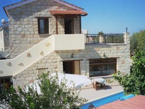Holiday rental home in Polis