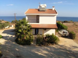 Polis holiday villa with pool