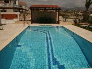 Pool with covered seating area