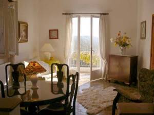 The beamed sitting room