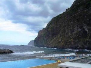 Public Oceanside pool