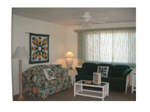 Tidepools living room 