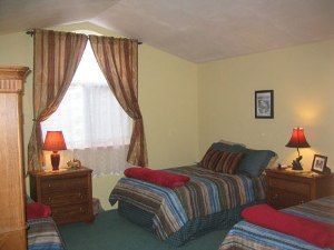 2 Twin & 1 Double Guest Room