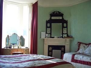 Large rooms with fireplaces