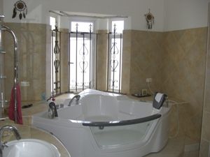 Bathroom with Jacuzzi