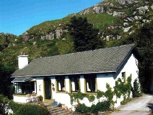 County Kerry holiday cottage in Caherdaniel