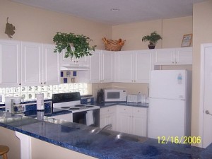 Fully fitted kitchen