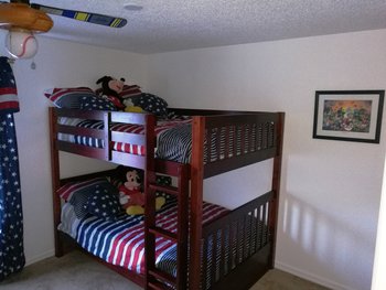 Mickey & Minnie bunk bedroom