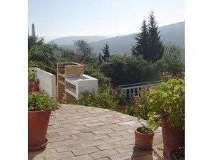 Villa has built-in BBQ