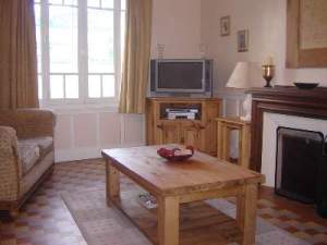 Sitting room with TV/DVD