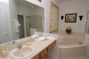 Master Bathroom en-suite
