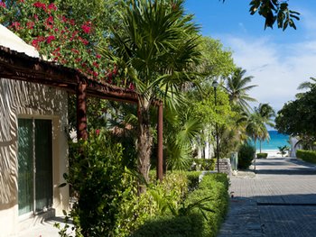 Mediterranean style vacation villas in Mexico