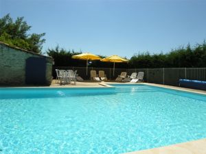 La Tranche Sur Mer holiday farmhouse rental