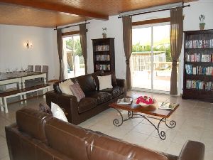 Sitting room with Projector TV