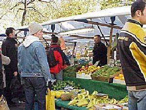 Weekends market